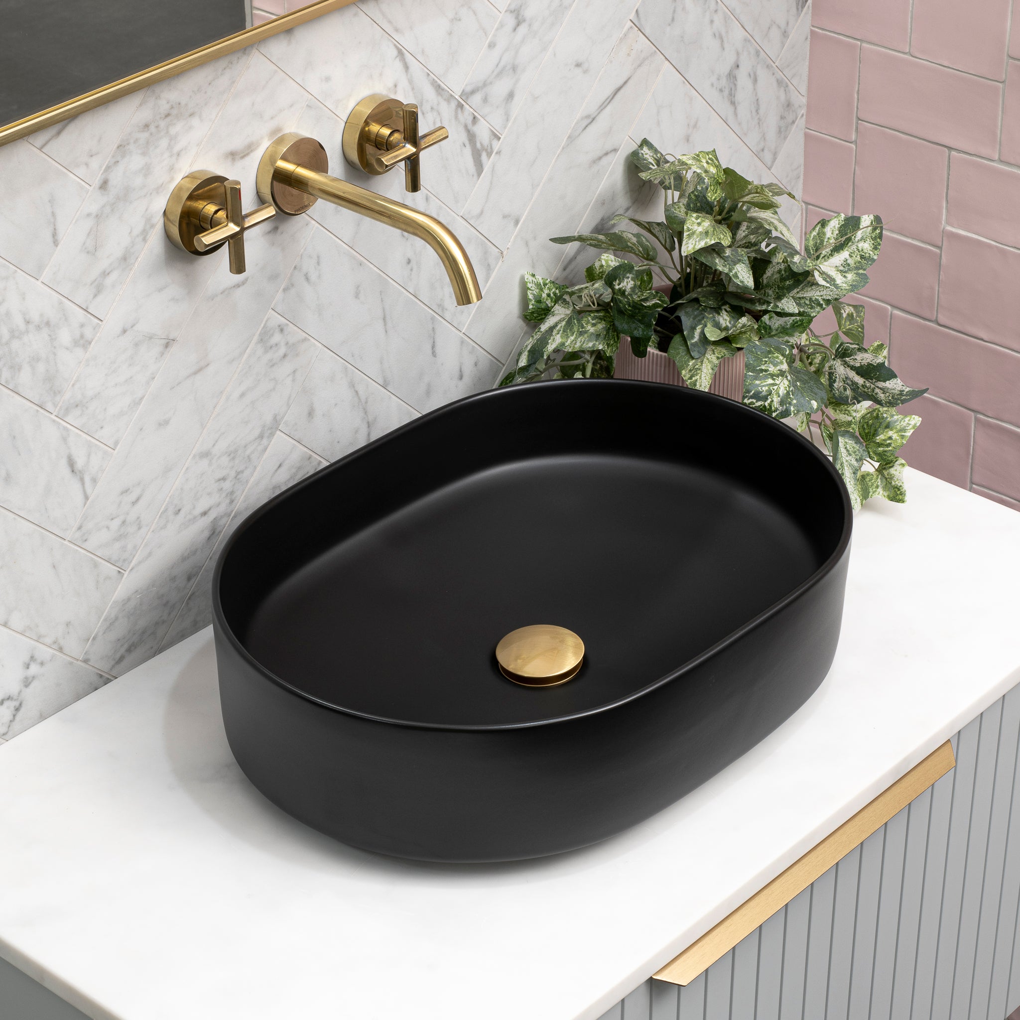 Pill Step 500mm x 370mm Above-Counter Basin, Matte Black