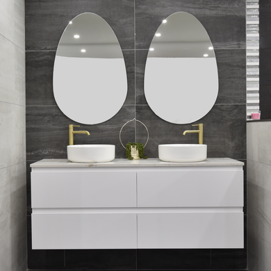 Egg 600mm x 900mm Frameless Mirror with Polished Edge *Clearance Stock*