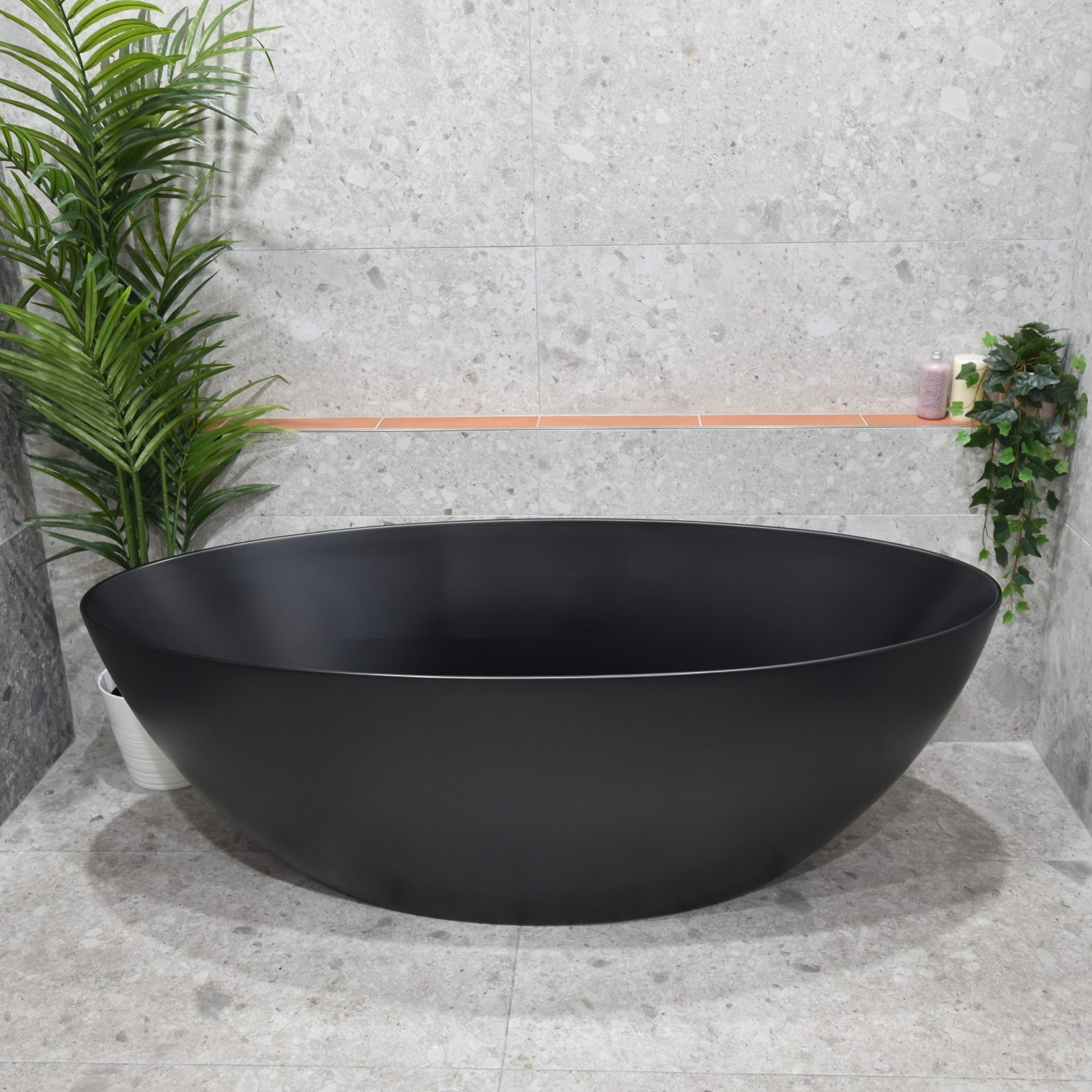 Kinka Egg 1700mm Oval Freestanding Bath, Matte Black