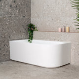Arco 1500mm left corner bathtub in matte white, angled front view
