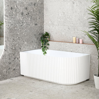 Agora Groove 1700mm left corner bathtub in gloss white, angled side view