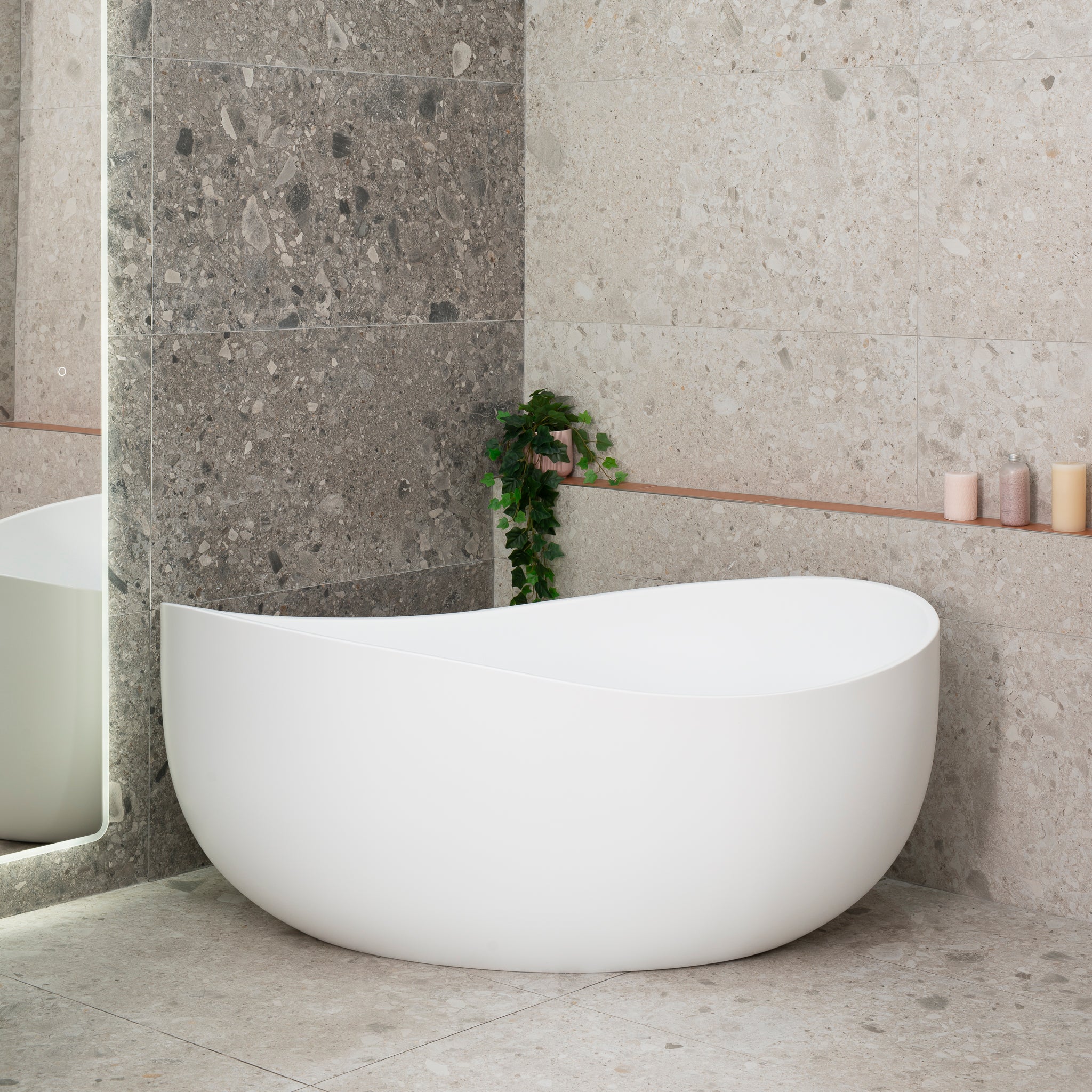 Wave Oval 1600mm Wide Freestanding Bath, Matte White