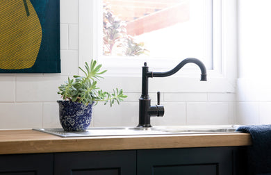 Phoenix Nostalgia Sink Mixer 220mm Shepherds Crook | Antique Black |